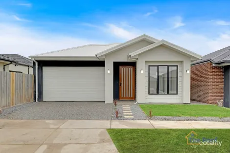 Property photo of 24 Dollarbird Drive Deanside VIC 3336