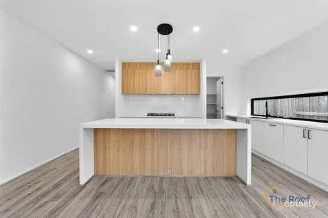 Property photo of 24 Dollarbird Drive Deanside VIC 3336