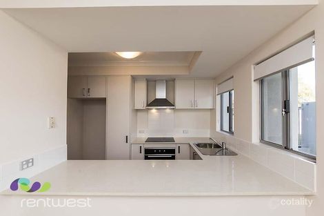 Property photo of 2/225 St Kilda Road Kewdale WA 6105