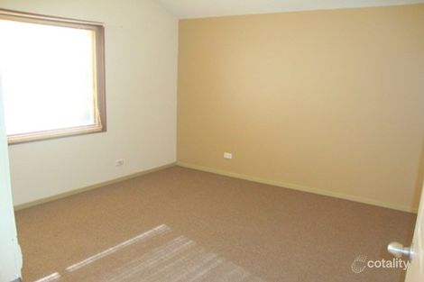 Property photo of 18 Flinders Avenue Camden South NSW 2570