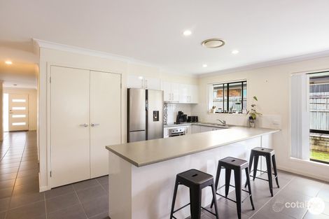 Property photo of 16 Fletcher Crescent Pacific Pines QLD 4211