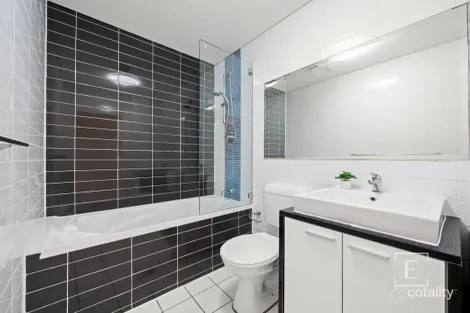 Property photo of 10/28-32 Marlborough Road Homebush West NSW 2140
