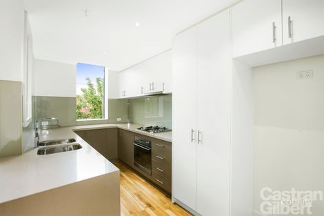 Property photo of 2/197 Waverley Road Malvern East VIC 3145