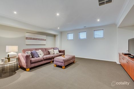 Property photo of 14 The Parks Hillside VIC 3037