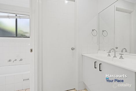 Property photo of 5 Radford Place Oakhurst NSW 2761
