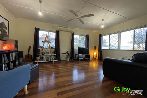 Property photo of 561 Newnham Road Upper Mount Gravatt QLD 4122