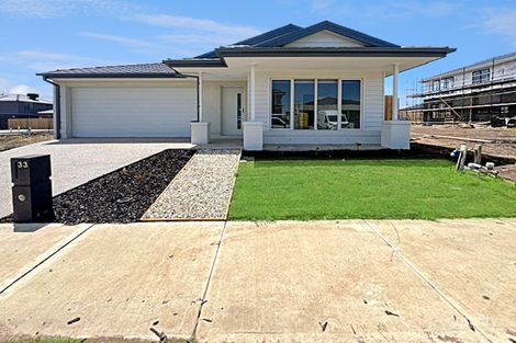 Property photo of 33 Gamon Street Mickleham VIC 3064