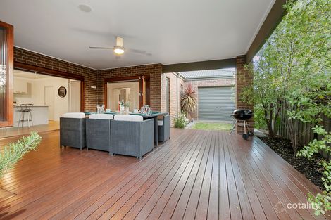 Property photo of 8 Hardwick Road Point Cook VIC 3030