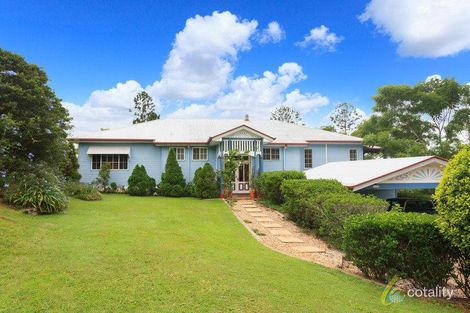 Property photo of 11 Peronne Place Brookfield QLD 4069