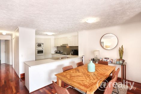 Property photo of 17/8-16 Dalpura Street Surfers Paradise QLD 4217