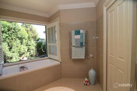 Property photo of 25 Stirling Avenue Orange NSW 2800