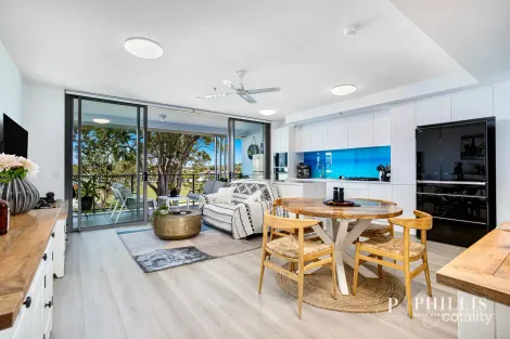 Property photo of 307/378 Marine Parade Labrador QLD 4215