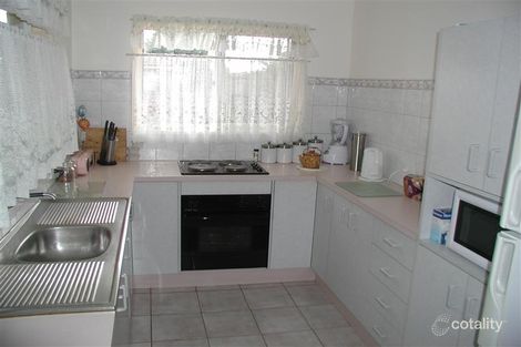Property photo of 48 Cormorant Crescent Werribee VIC 3030