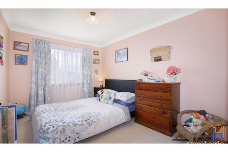 Property photo of 14 Napier Court Armidale NSW 2350