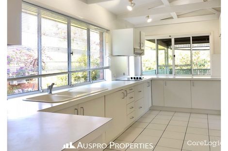 Property photo of 18 Firthshire Street Mansfield QLD 4122