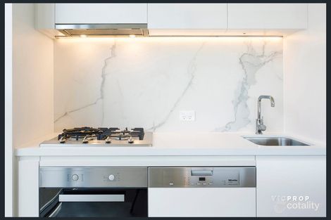 504/5 Elgar Ct, Doncaster, VIC 3108