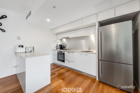 Property photo of 1113/100 Harbour Esplanade Docklands VIC 3008