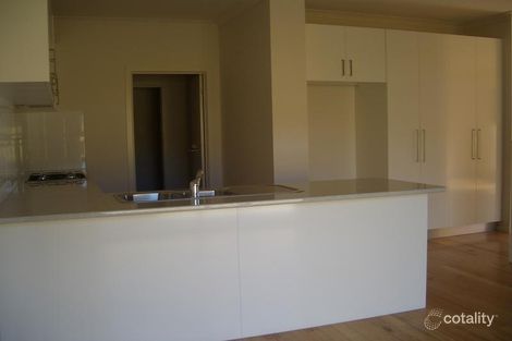 Property photo of 1/1 Travers Street Thomastown VIC 3074