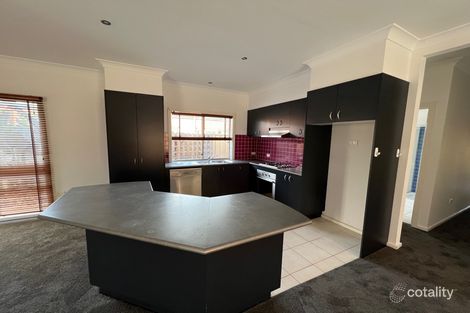 Property photo of 8 Studley Park Way Caroline Springs VIC 3023
