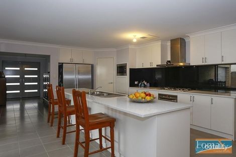 Property photo of 33 Tinsel Street Yanchep WA 6035