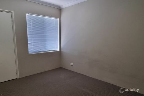 Property photo of 4/21 Brackley Road Armadale WA 6112