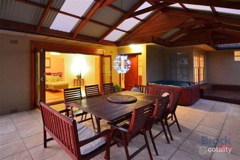 Property photo of 2 Cameron Avenue Kingston Park SA 5049