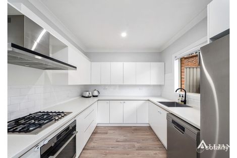 Property photo of 2/15 Panorama Parade Panania NSW 2213