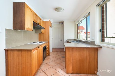 10 John St, The Oaks, NSW 2570