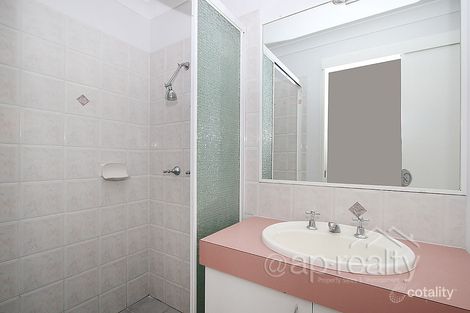 Property photo of 1 Cedar Close Forest Lake QLD 4078