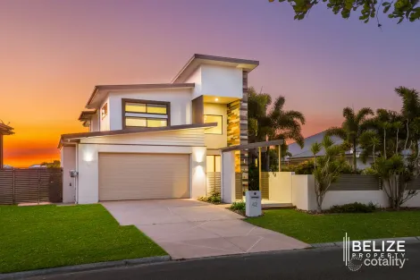 Property photo of 42 Sundown Place Jacobs Well QLD 4208