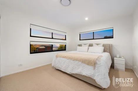 Property photo of 42 Sundown Place Jacobs Well QLD 4208