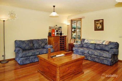 Property photo of 11 Appletree Drive Mill Park VIC 3082