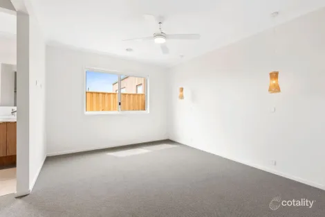Property photo of 47 Jacana Way Armstrong Creek VIC 3217
