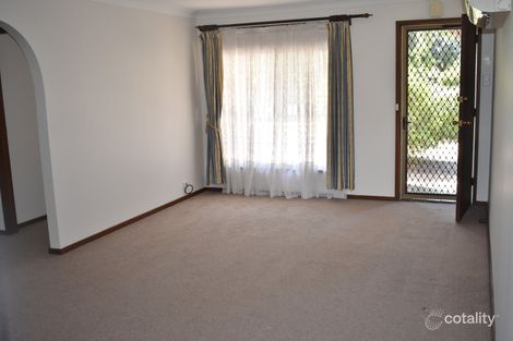 Property photo of 2/104 Tompson Street Wagga Wagga NSW 2650