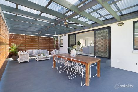Property photo of 11 Valley View Circuit Warriewood NSW 2102