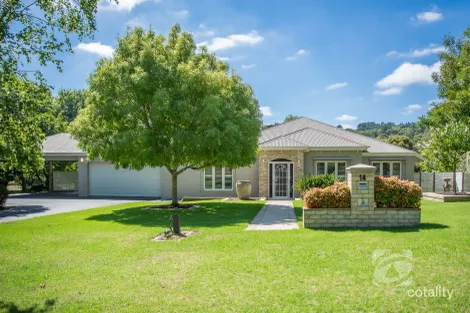 14 Valley Dr, Beaconsfield Upper, VIC 3808