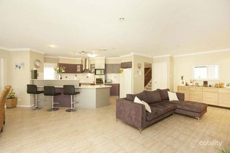 Property photo of 3 Bentley Court Mansfield QLD 4122