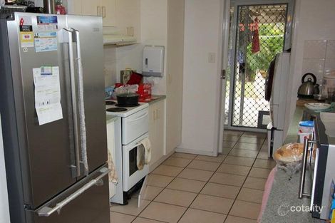 Property photo of 27 Clifton Crescent Durack QLD 4077