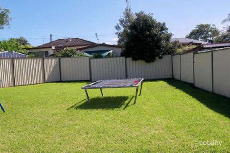 Property photo of 17 Summerfield Place Barrack Heights NSW 2528