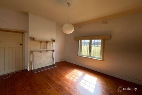 7 Larnoo Ave, Brunswick West, VIC 3055