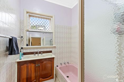 Property photo of 17 Tredale Avenue Mount Richon WA 6112