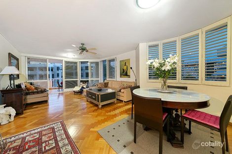 Property photo of 13/16 Bright Street Kangaroo Point QLD 4169