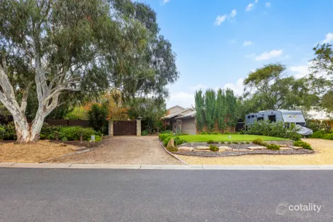 3 CHARLES CT, SOMERS, VIC 3927