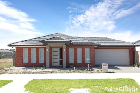 Property photo of 112 Bensonhurst Parade Point Cook VIC 3030