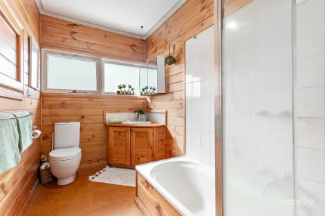 Property photo of 15 Flinders Street McCrae VIC 3938