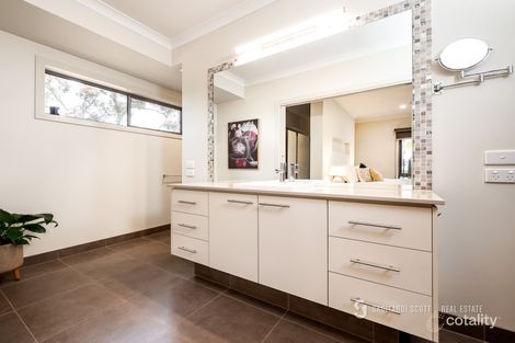 Property photo of 81 Waranga Drive Kialla VIC 3631