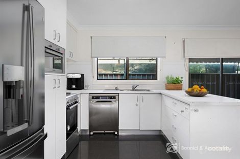 Property photo of 419E Ross Circuit Lavington NSW 2641