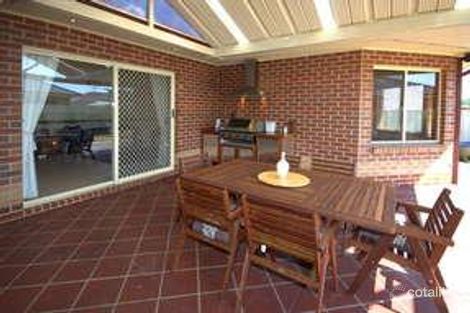 Property photo of 15 Lindsey Place Elderslie NSW 2570