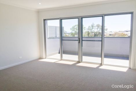 Property photo of 9 Aspect Crescent Glenmore Park NSW 2745