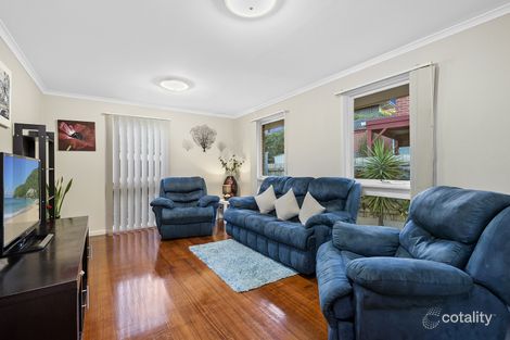 Property photo of 10 Heatherton Road Endeavour Hills VIC 3802